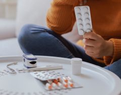 Como é feito o desmame seguro de medicamentos controlados? - Centro Terapêutico Casa do Sol